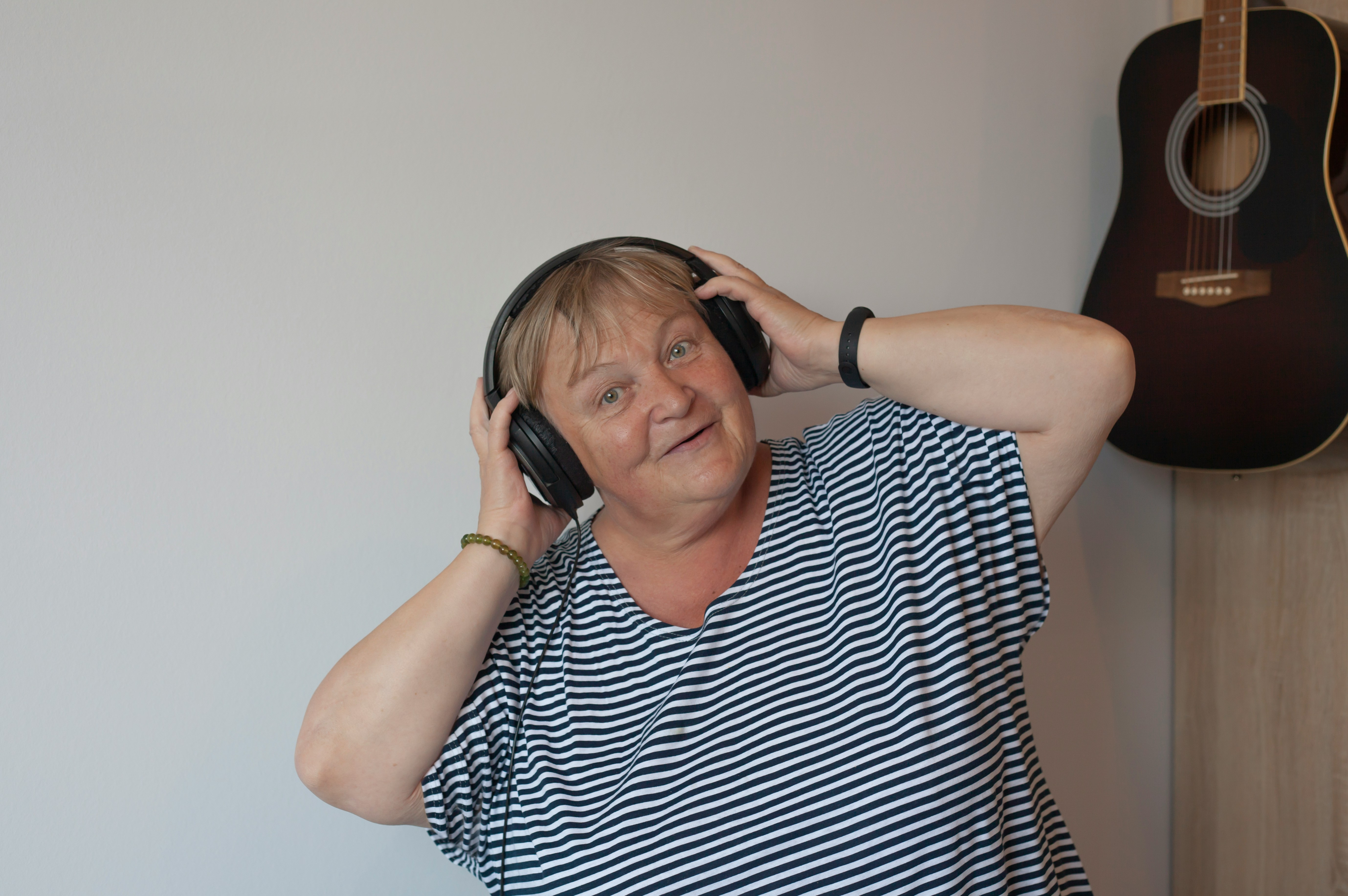 A happy RadiYO! listener
